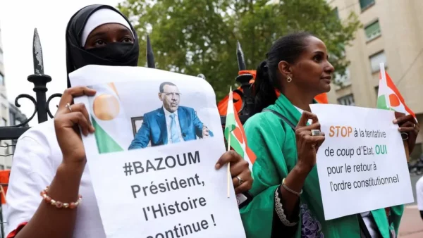 สหรัฐฯ และ UN กังวลต่อสุขภาพของประธานาธิบดี Mohamed Bazoum ของไนเจอร์
